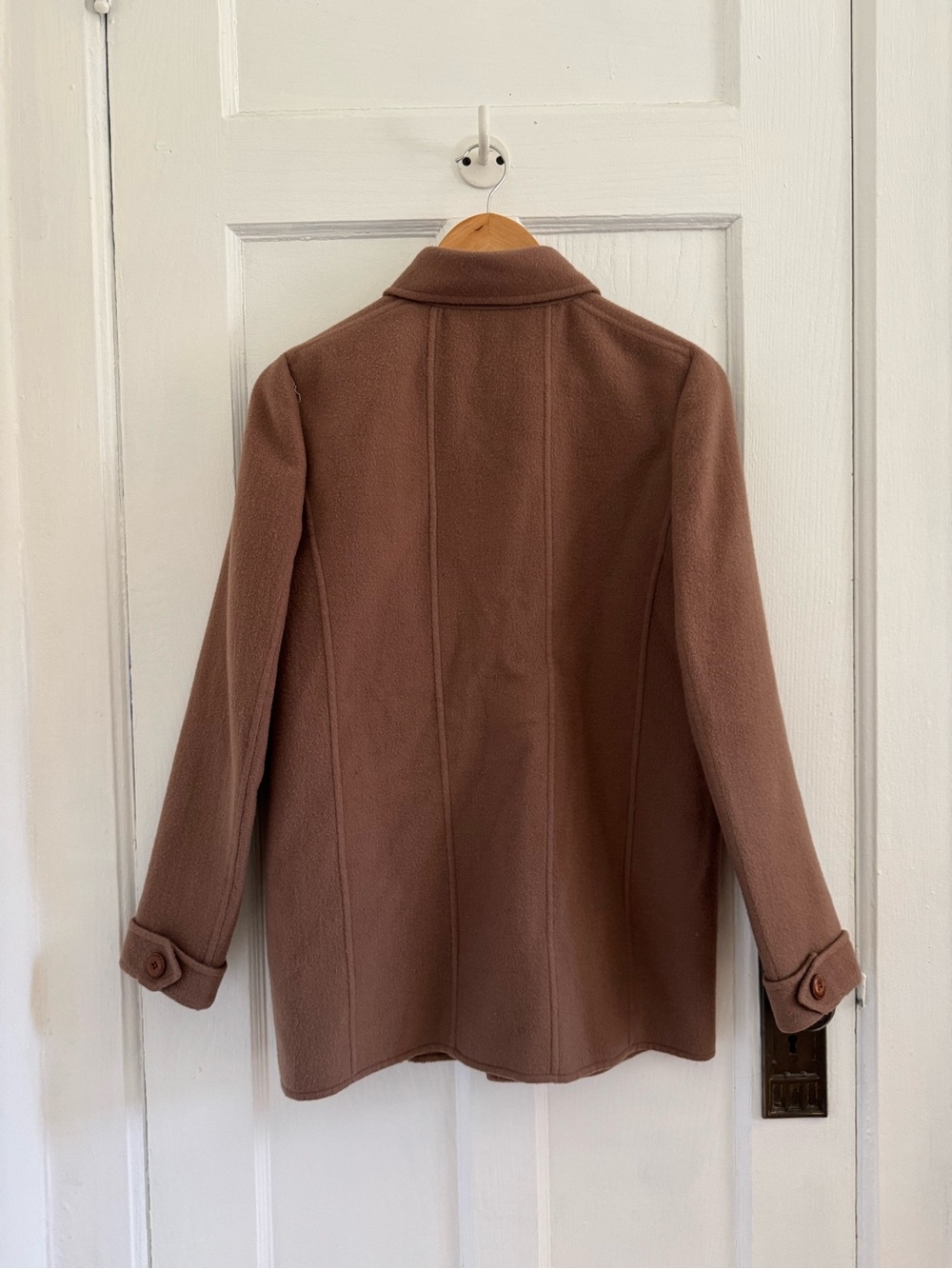 Oscar De La Renta light wool camel jacket for spring or fall - Picture 3 of 3